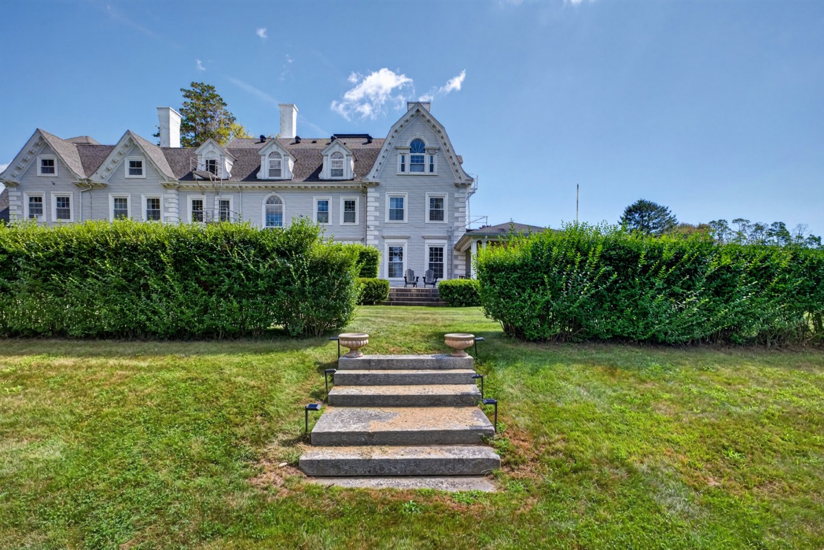 Garden steps up to the house